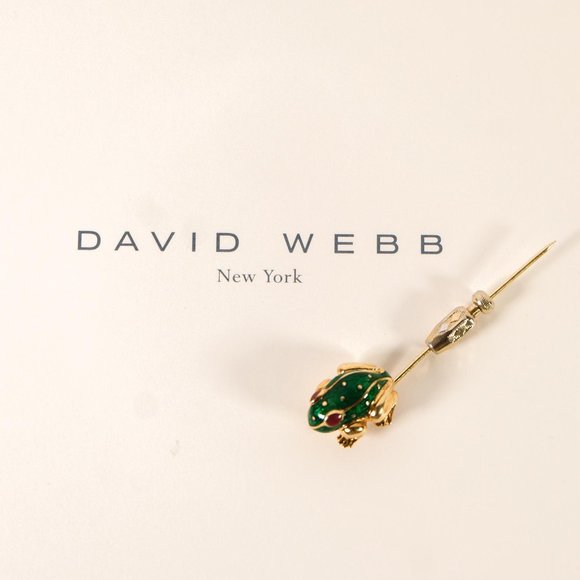 David Webb 18K YG Enamel Frog Stickpin w/ COA - Picture 2 of 9